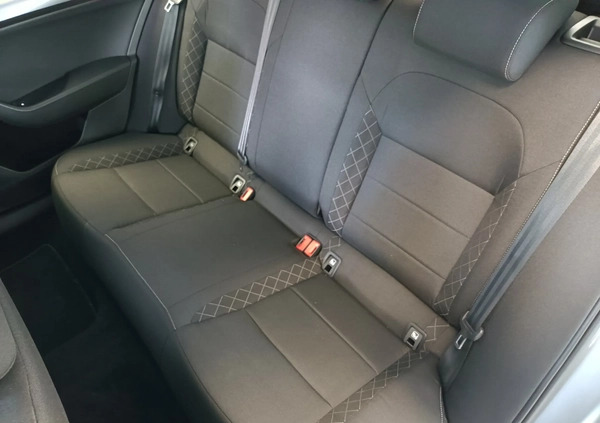 Skoda Superb cena 74900 przebieg: 149999, rok produkcji 2020 z Poznań małe 466